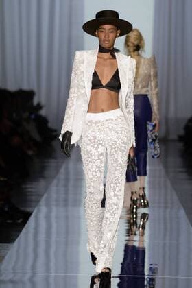 215071 Marineau Starface 2017-01-25 Paris France Paris Fashion week. Defile Haute Couture Printemps ete 2017. Jean Paul Gaultier. Paris Fashion week. Defile Haute Couture Spring Summer 2017. Jean Paul Gaultier. Jean Paul Gaultier , Couture, spring-summer 2017 Paris, France Editorial use only _sans_perso  Copyright: xMarineaux STAR_215071_025