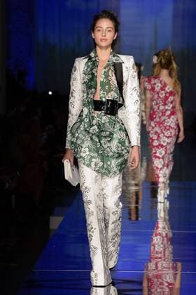 215071 Marineau Starface 2017-01-25 Paris France Paris Fashion week. Defile Haute Couture Printemps ete 2017. Jean Paul Gaultier. Paris Fashion week. Defile Haute Couture Spring Summer 2017. Jean Paul Gaultier. Jean Paul Gaultier , Couture, spring-summer 2017 Paris, France Editorial use only Noah, Jenaye  Copyright: xMarineaux STAR_215071_056