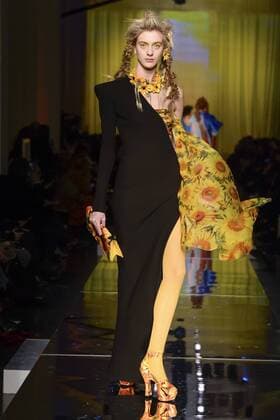 215071 Marineau Starface 2017-01-25 Paris France Paris Fashion week. Defile Haute Couture Printemps ete 2017. Jean Paul Gaultier. Paris Fashion week. Defile Haute Couture Spring Summer 2017. Jean Paul Gaultier. Jean Paul Gaultier , Couture, spring-summer 2017 Paris, France Editorial use only _sans_perso  Copyright: xMarineaux STAR_215071_070