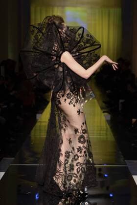 215071 Marineau Starface 2017-01-25 Paris France Paris Fashion week. Defile Haute Couture Printemps ete 2017. Jean Paul Gaultier. Paris Fashion week. Defile Haute Couture Spring Summer 2017. Jean Paul Gaultier. Jean Paul Gaultier , Couture, spring-summer 2017 Paris, France Editorial use only _sans_perso  Copyright: xMarineaux STAR_215071_073
