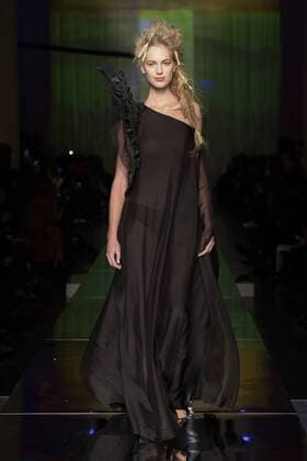 215071 Marineau Starface 2017-01-25 Paris France Paris Fashion week. Defile Haute Couture Printemps ete 2017. Jean Paul Gaultier. Paris Fashion week. Defile Haute Couture Spring Summer 2017. Jean Paul Gaultier. Jean Paul Gaultier , Couture, spring-summer 2017 Paris, France Editorial use only _sans_perso  Copyright: xMarineaux STAR_215071_076