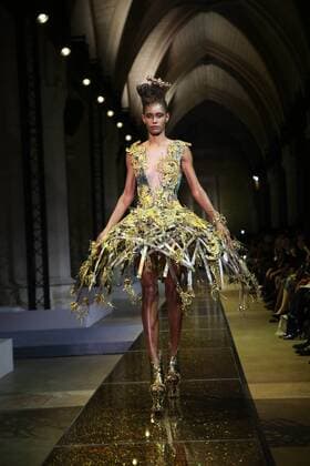 Haute Couture Guo Pei MODE : Fashion Week - Guo Pei- 25 01 2017 StephaneChemin Panoramic 