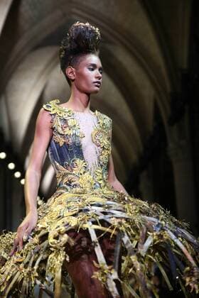 Haute Couture Guo Pei MODE : Fashion Week - Guo Pei- 25 01 2017 StephaneChemin Panoramic 