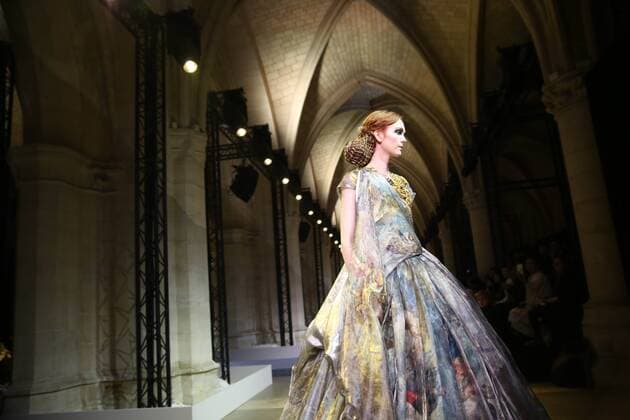 Haute Couture Guo Pei MODE : Fashion Week - Guo Pei- 25 01 2017 StephaneChemin Panoramic 