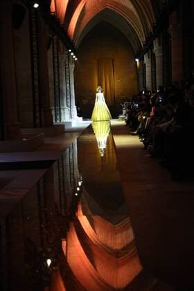 Haute Couture Guo Pei MODE : Fashion Week - Guo Pei- 25 01 2017 StephaneChemin Panoramic 