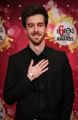 Alex Germys arrives for the second edition of the D6bels music awards for artists of Federation Wallonie-Bruxelles, Thursday 26 January 2017.  VIRGINIExLEFOUR 05033969