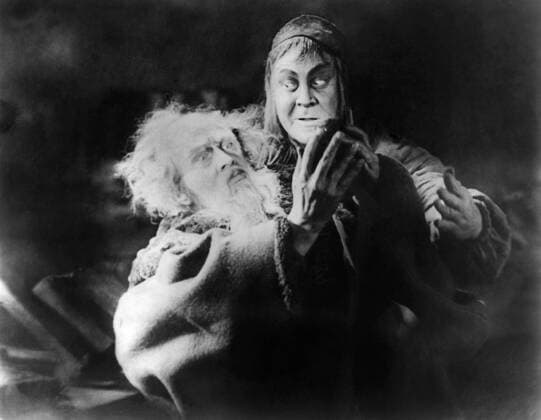 Gosta Ekman, Emil Jannings, on-set of the Silent Film Faust , 1926 - ZUMAg145 20060321_zap_g145_986 Copyright: xJTxVintagex