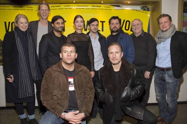 Tanja Güß, Jonas Katzenstein, Maximilian Leo, Tarek Ehlail, Anna Bederke, Surho Sugaipov, Benno Fürmann, Sascha Alexander Gersak, Gast und Reno Koppe bei der Premiere des Kinofilms Volt im Metropol Kino. Düsseldorf, 26.01.2017 Foto:xI.xEdinger xFuturexImage