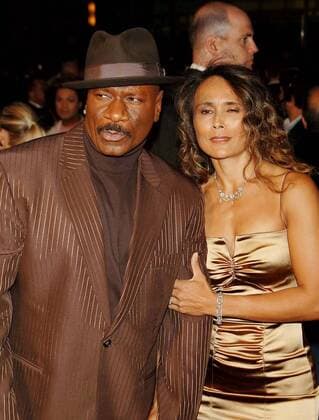 May 4, 2006 - New York, New York, USA - K47713AR.MISSION IMPOSSIBLE 3 PREMIERE AT THE ZIEGFELD THEATRE , NEW YORK New York 05-03-2006. ANDREA RENAULT- VING RHAMES - ZUMAg49_ 20060504_gaf_g115_140 Copyright: xAndreaxRenaultx