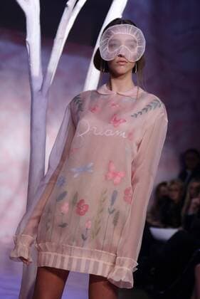 AltaRoma Fashion Week - Gattinoni Modenschau in Rom Jan 27, 2017 - Rome, Italy - Gattinoni Spr Sum 2017 at Altaroma fashion week in Roma. Rome Italy - ZUMAi15_ 20170127_zaf_i15_015 Copyright: xEvandroxInettix