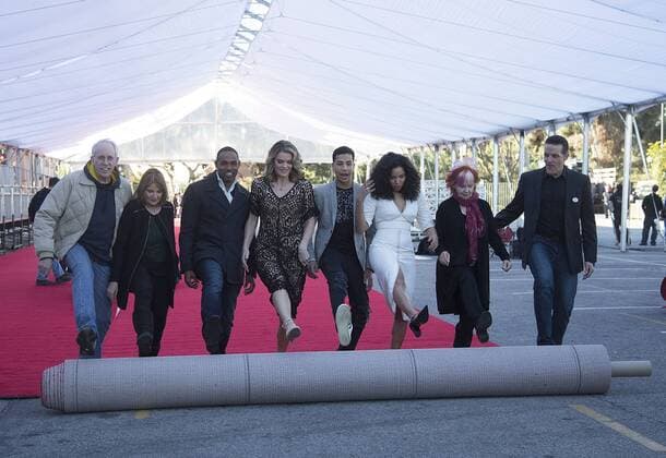 Bilder des Tages January 27, 2017 - Los Angeles, California, U.S - (L-R) Actors Jason George, actress Missi Pyle, actor Marcus Scribner, actress Jurnee Smollett-Bell and SAG committee member Shelley Fabares attend the 23rd annual Screen Actors Guild Awards - Red Carpet Roll-Out and Behind-The-Scenes at The Shrine Expo Hall on Friday January 27, 2017 in Los Angeles, California. Los Angeles U.S. - ZUMAp124 20170127_zaa_p124_020 Copyright: xArianaxRuizx
