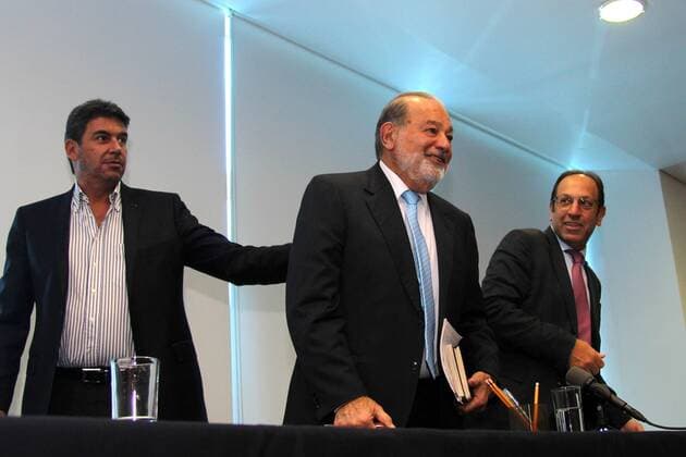 January 27, 2017 - Mexico - EUM20170127NAC09.JPG.CIUDAD DE MEXICO PoliticsPolitica-Carlos Slim.- El presidente del Grupo Carso, Carlos Slim, en conferencia de prensa para hablar del presidente de Estados Unidos, Donald Trump, y la situacion de Mexico en la renegociacion del TLCAN, 27 de enero de 2017.  - ZUMAu78_ 20170127_zaf_u78_058 Copyright: xElxUniversalx