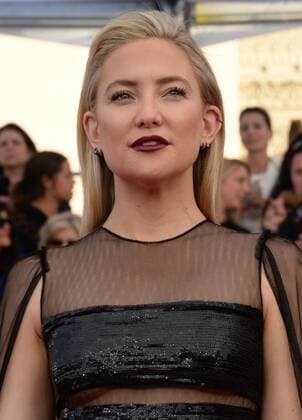 Actress Kate Hudson arrives for the the 23rd annual SAG Awards held at the Shrine Auditorium in Los Angeles on January 29, 2017. The Screen Actors Guild Awards will be broadcast live on TNT and TBS.  LAP20170129135 JIMxRUYMEN