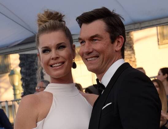 Actors Rebecca Romijn (L) and Jerry O Connell arrive for the the 23rd annual SAG Awards held at the Shrine Auditorium in Los Angeles on January 29, 2017. The Screen Actors Guild Awards will be broadcast live on TNT and TBS.  LAP20170129325 JIMxRUYMEN