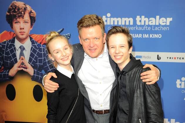 Jule Hermann, Justus von Donanyi. Arved Friese Ankunft, roter Teppich zur Kinderfilm Premiere Timm Thaler im Zoo Palast in Berlin, am 29.01.2016