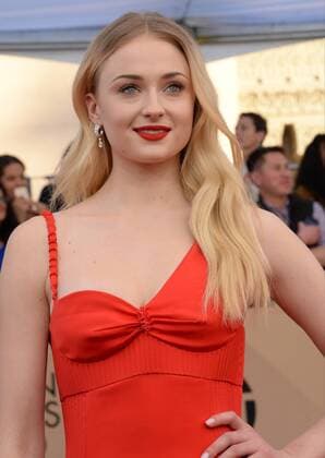 Actress Sophie Turner arrives for the the 23rd annual SAG Awards held at the Shrine Auditorium in Los Angeles on January 29, 2017. The Screen Actors Guild Awards will be broadcast live on TNT and TBS.  LAP20170129409 JIMxRUYMEN