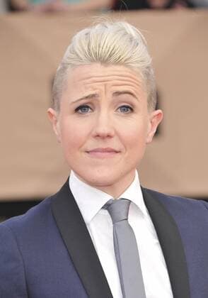 Hannah Hart SCREEN ACTORS GUILD AWARDS: ARRIVALS Los Angeles Patrick Rideaux PicturePerfect