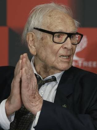 Italian designer Pierre Cardin reacts during a press conference held to resent his theatre production Dorian Gray. Beauty knows no Mercy in Barcelona, northeastern Spain, 30 July 2017. The musical will be premiered this evening at the Great Hall of the National Theatre of Catalonia (TNC) on the occassion of the inauguration of 080 Barcelona Fashion event. Pierre Cardin presents Dorian Gray. Beauty knows no Mercy in Barcelona !ACHTUNG: NUR REDAKTIONELLE NUTZUNG!  GRA256 20170130-636213858445211509
