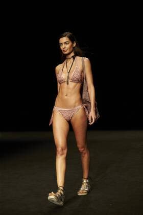 A model takes to the catwalk with the creations of fashion label TCN during the 080 Barcelona Fashion Week held in Barcelona, Catalonia, Spain on 30 January 2017. The 080 Barcelona Fashion Week runs from 30 January to 03 February. 080 BARCELONA FASHION WEEK !ACHTUNG: NUR REDAKTIONELLE NUTZUNG!  20170130-636214047569733737