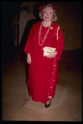 Hollywood, CA, USA; GLYNIS JONES attends the Britannia Awards in this undated photo. (Michelson-Larry Laszlo date unknown) Mandatory - ZUMAm96_ 20051227_bbb_m96_083 Copyright: xMichelsonx