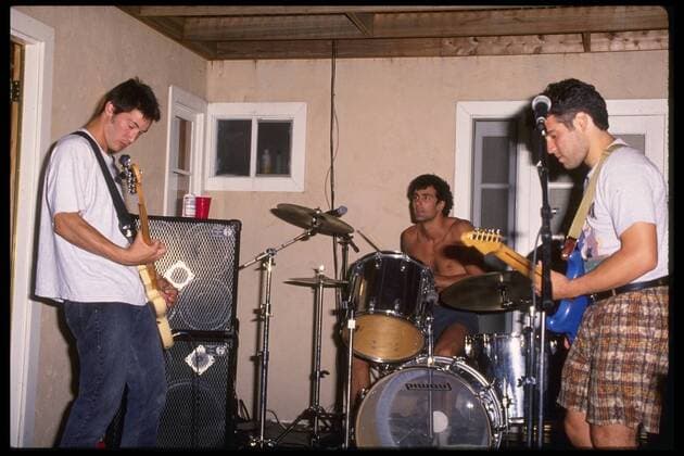 Hollywood, CA, USA; Actor KEANU REEVES is shown performing with his band Dogstar in this undated photo. Mandatory - ZUMAm96_ 20051227_iii_h84_121 Copyright: xKathyxHutchinsx