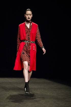 January 31, 2017 - Barcelona, Catalonia, Spain - A model walks the runway at the Naulover fashion show presenting the new Dark Ophelia collection during 080 Barcelona Fashion Week Barcelona Spain - ZUMAo105 20170131_zap_o105_004 Copyright: xMatthiasxOesterlex