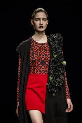 January 31, 2017 - Barcelona, Catalonia, Spain - A model walks the runway at the Naulover fashion show presenting the new Dark Ophelia collection during 080 Barcelona Fashion Week Barcelona Spain - ZUMAo105 20170131_zap_o105_027 Copyright: xMatthiasxOesterlex
