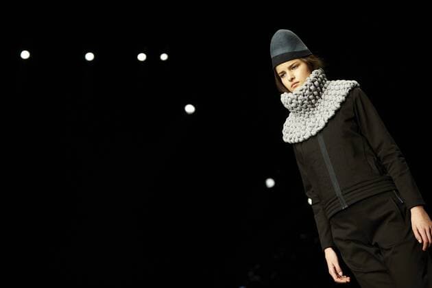 A model takes to the catwalk with the creations of fashion designer Miriam Ponsa during the 080 Barcelona Fashion Week held in Barcelona, Catalonia, Spain on 31 January 2017. The 080 Barcelona Fashion Week runs from 30 January to 03 February. 080 BARCELONA FASHION WEEK !ACHTUNG: NUR REDAKTIONELLE NUTZUNG!  20170131-636214907032425573