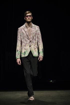 January 31, 2017 - Barcelona, Catalonia, Spain - A model walks the runway at the Custo fashion show presenting the new Way more - SS17 collection during 080 Barcelona Fashion Week Barcelona Spain - ZUMAo105 20170131_zap_o105_226 Copyright: xMatthiasxOesterlex