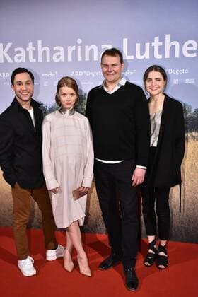 Ludwig Trepte, Karoline Schuch, Devid Striesow und Mala Emde bei der Premiere vom ARD Event-Movie Katharina Luther am 1.02.2017 in Berlin Katharina Luther Premiere in Berlin, 2017 