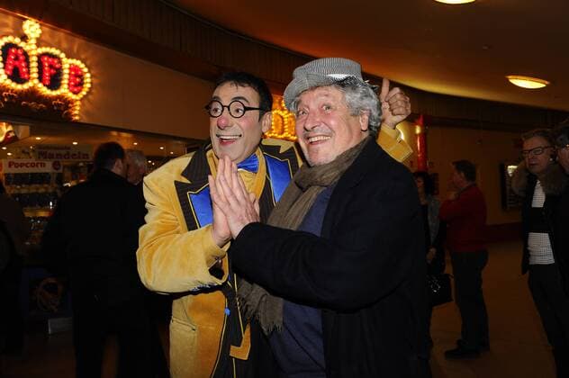 Volker Brandt mit Clown 2. Winterpremiere Circus Krone Kronebau Manege Muenchen 01.02..2017