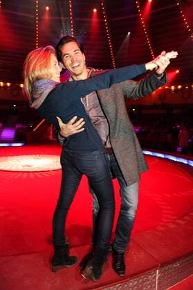 Sina Bianca Hentschel und Francois Goeske 2. Winterpremiere Circus Krone Kronebau Manege Muenchen 01.02..2017