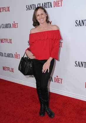 February 1, 2017 - Hollywood, CA, United States - 01 February 2017 - Hollywood, California - Molly Shannon. Premiere Of Netflix s Santa Clarita Diet held at ArcLight Cinemas Cinerama Dome. Photo Credit: AdMedia Hollywood United States - ZUMAa123 20170201_zaa_a123_097 Copyright: xBirdiexThompsonx