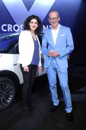 Tina Müller und Karl-Thomas Neumann bei der Opel Kalender Vernissage Georgia & Grumpy - Not impressed by Wonderland im Kraftwerk Berlin. Berlin, 01.02.2017 Foto:xS.xSchrapsx xFuturexImage