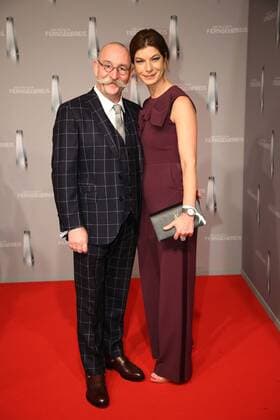 Horst Lichter und seine Ehefrau Nada bei der Verleihung Deutscher Fernsehpreis am 02.02.17 in Düsseldorf Deutscher Fernsehpreis Verleihung 2017 in Duesseldorf 