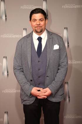 Tim Mälzer bei der Verleihung Deutscher Fernsehpreis am 02.02.17 in Düsseldorf Deutscher Fernsehpreis Verleihung 2017 in Duesseldorf 