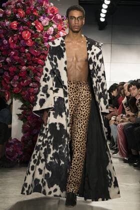A model takes the catwalk wearing designs of the Sexual Object collection by Spanish Alejandro Gomez Palomo for the Palomo Spain brand, during the Men s New York Fashion Week, in New York, USA, 02 February 2017. EPA MIGUEL RAJMIL Men s New York Fashion Week - Palomo Spain show !ACHTUNG: NUR REDAKTIONELLE NUTZUNG!  SHM68 20170203-636216850891375771