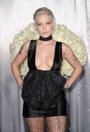 February 2, 2017 - Hollywood, California, U.S. - Halsey. attends the Los Angeles Premiere of Fifty Shades Darker held at the Theater at Ace Hotel in Los Angeles, California on February 2, 2017. 2017. Hollywood U.S. - ZUMAl86_ 20170202_zaf_l86_046 Copyright: xDavexLongendykex