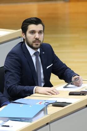 Stellv.Fraktionsvorsitzender Tobias Rausch (AfD,Sachsen Anhalt) - Landtagssitzung im Landtag von Sachsen Anhalt in Magdeburg - Fotografiert am 02.02.2017