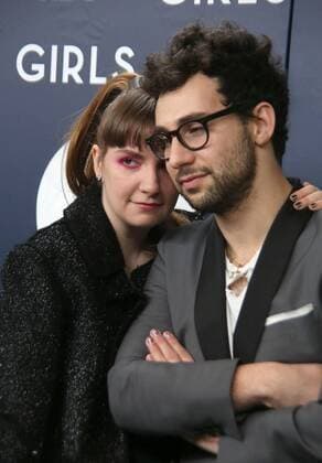 February 2, 2017 - New York, New York, U.S. - LENA DUNHAM and JACK ANTONOFF attend the New York premiere of the sixth and final season of Girls on HBO.February 2, 2017.Alice Tully Hall, Lincoln Center, NYC.Photos by , Photos Inc.2017 New York U.S. - ZUMAms4_ 20170202_zaf_ms4_050 Copyright: xSoniaxMoskowitzx