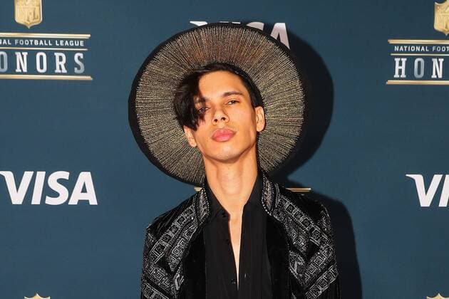 HOUSTON, TX - FEBRUARY 04: Musician Spencer Ludwig on the Red Carpet at the 2017 NFL Honors on February 04, 2017, at the Wortham Theater Center in Houston, Texas. (Photo by Rich Graessle Icon Sportswire) EDITORIAL USE ONLY 276516