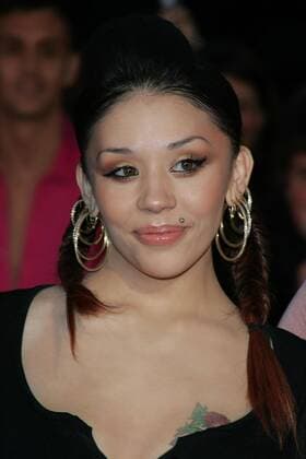 Sep 18, 2005; London, UK; Sugababes MUTYA at the arrivals for the ASDA Tickled Pink show which took place at the Royal Albert Hall in London. The singer performed at the event which was organised to raise money for Breast Cancer Care and Breast Cancer Campaign..  - ZUMApink 20050918_rud_d33_008 Copyright: xAxelx