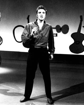 Aug. 17, 2005 - ELVIS PRESLEY ON THE ED SULLIVAN SHOW.9 1956.1950S.SUPPLIED BY DM - ZUMAg49_ 20050817_gaf_g49_270 Copyright: xDmx