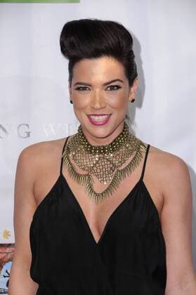 February 6, 2017 - Hollywood, CA, United States - 06 February 2017 - Hollywood, California - Kelly Nishimoto. Running Wild Los Angeles Premiere held at the TCL Chinese 6 Theater. Photo Credit: AdMedia Hollywood United States - ZUMAa123 20170206_zaa_a123_261 Copyright: xBirdiexThompsonx