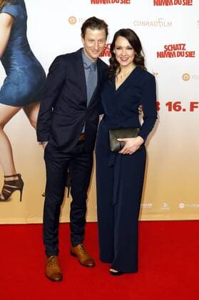 Maxim Mehmet und Caroline Frier bei der Premiere des Kinofilms Schatz, nimm Du sie! im Cineplex. Köln, 07.02.2017 Foto:xC.xHardtx xFuturexImage