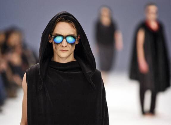 February 8, 2017 - Kiev, Ukraine - A model presents a creation by Ukrainian designer NIKITA MELENEVSKIY, during the Ukrainian Fashion Week in Kiev, Ukraine, on 08 February 2017. The fashion event presents Fall Winter 2017 18 collections by Ukrainian and International designers from 4 to 8 February. Kiev Ukraine - ZUMAg194 20170208_zap_g194_015 Copyright: xSergxGlovnyx