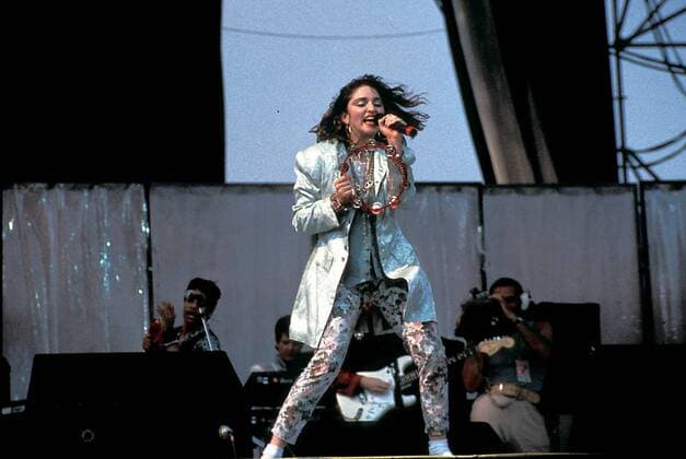 June 16, 2005 - A0303.LIVE AID CONCERT AT VETERANS STADIUM PHILADELPHIA.07-15-1985. FRED DEVANN- 1985..MADONNA.LIVEAIDRETRO - ZUMAg49_ 20050616_gaf_g49_053 Copyright: xFredxDevannx