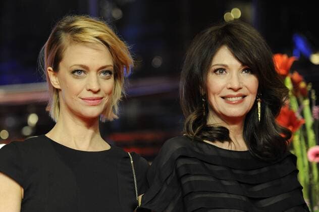 Schauspielerin Heike Makatsch und Iris Berben anlässlich der Eröffnung der 67. Berlinale mit dem Film DJANGO snapshot-photography K.M.Krause