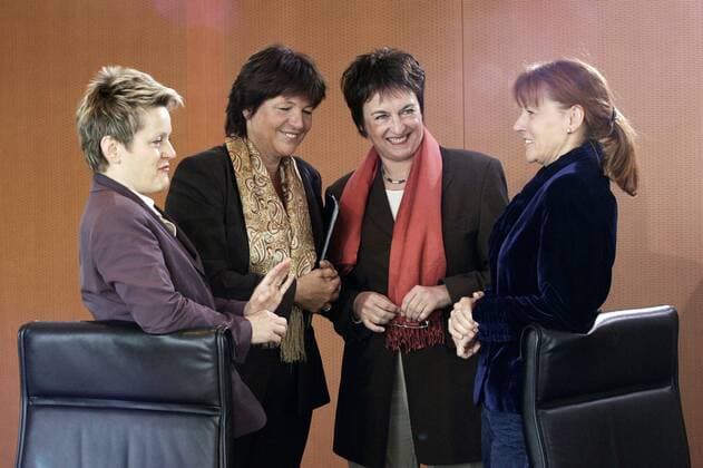 Apr 20, 2005 - Berlin, GERMANY - Beginning of the working session in the cabinet of Gerhard Schroeder. PICTURED: Minister of Consumer Protection, Food, and Agriculture RENATE KUENAST, Minister of Health and Social Affairs ULLA SCHMIDT, Minister of Justice BRIGITTE ZYPRIES and Minister of Education and Research EDELGARD BULMAHN. - ZUMAkg1_ 20050420_olc_k98_111 Copyright: xJochenxZickx