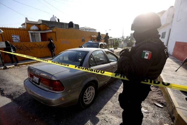 Drogenkrieg in Mexiko: Soldaten töten mutmaßliche Verdächtige February 10, 2017 - Mexico - TEPIC, Nay. Security Seguridad-Nayarit.  - ZUMAu78_ 20170210_zaf_u78_112 Copyright: xElxUniversalx